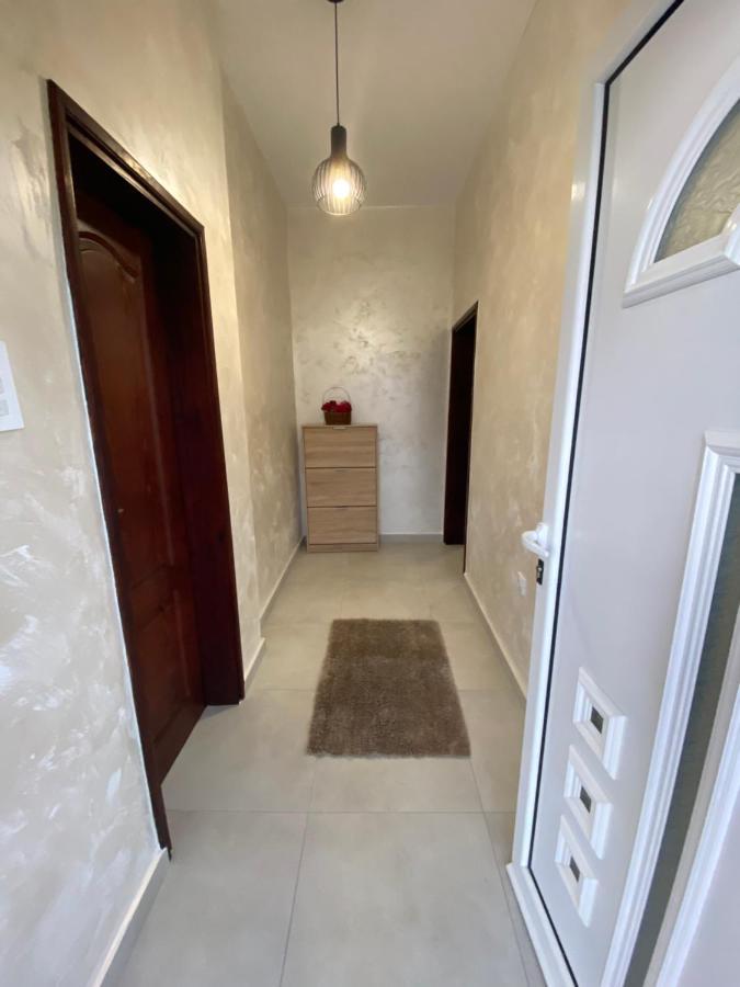 Momentera Apartments Котор Екстериор снимка
