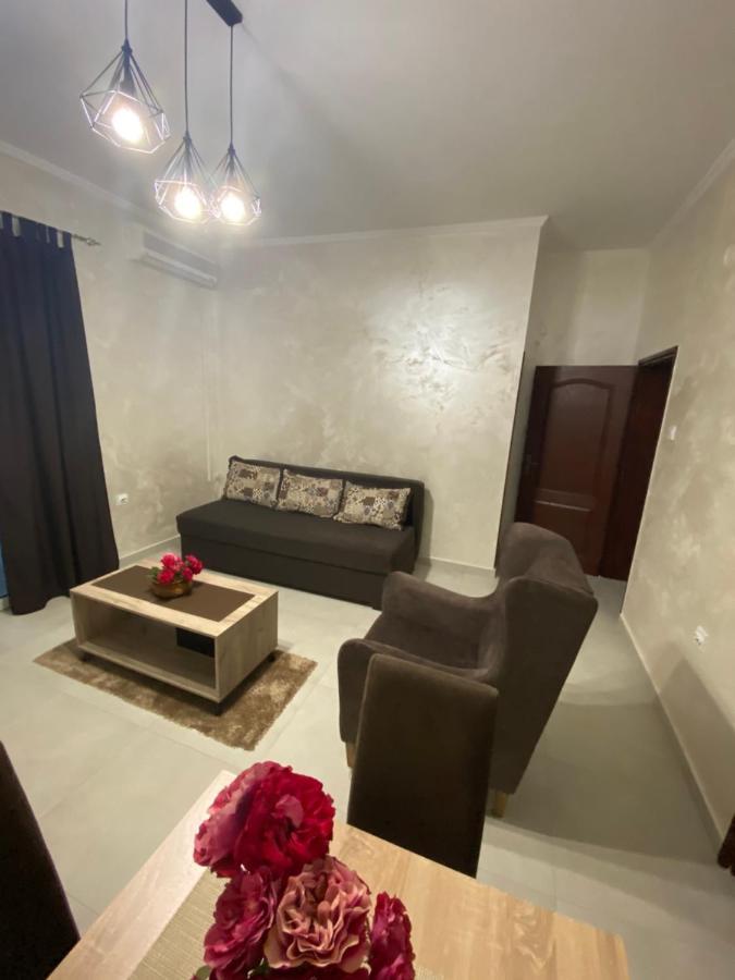 Momentera Apartments Котор Екстериор снимка