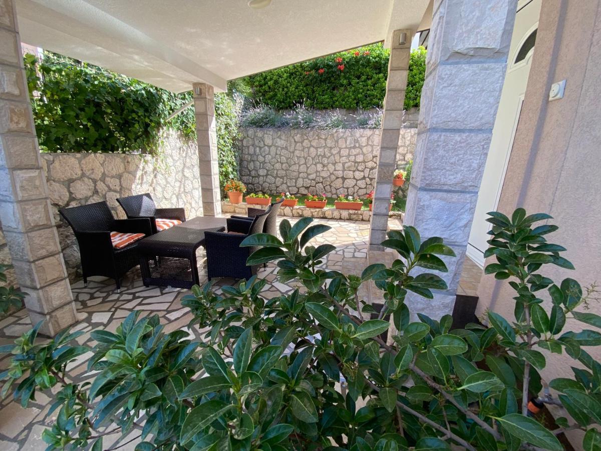 Momentera Apartments Котор Екстериор снимка